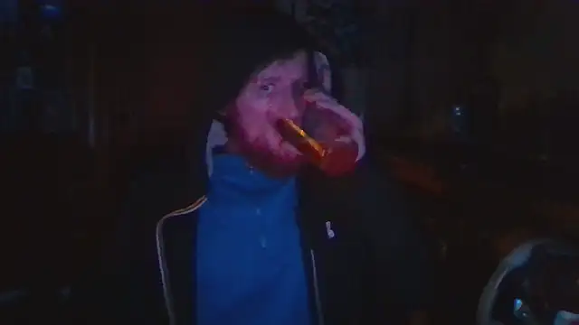 zipman92 online show from December 17, 6:57 pm