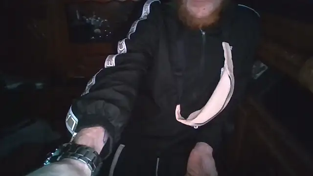 zipman92 online show from December 20, 8:26 pm