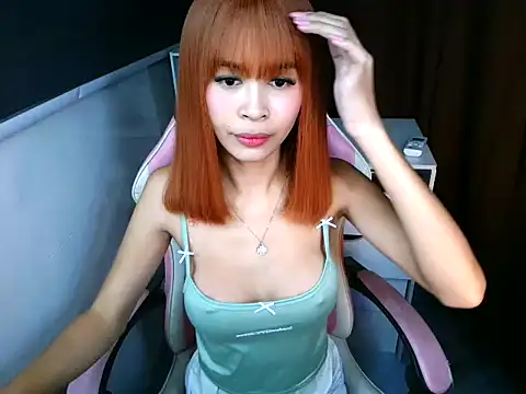 sweetleigh18 online show from February 16, 11:02 pm