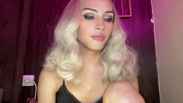 Alicegreenexx online show from June 20, 10:13 pm