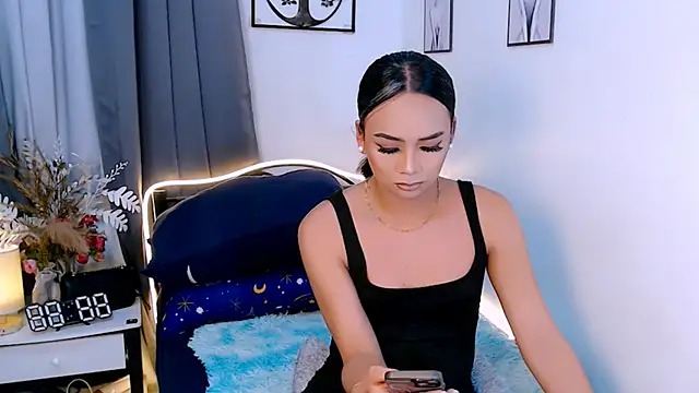 Zialustts online show from November 11, 4:31 pm