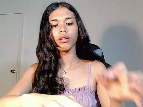 urcurlydiva online show from October 23, 9:02 am