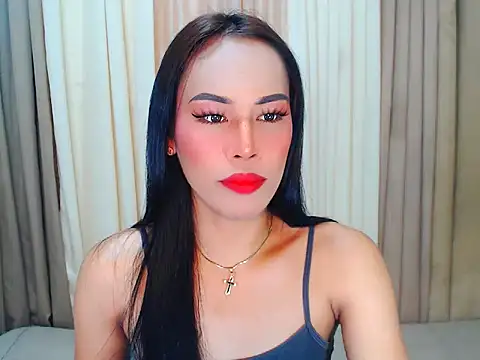 Savanna White online show from November 18, 8:09 pm