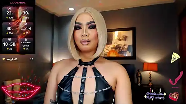 FridaHumphrey online show from October 26, 7:54 pm