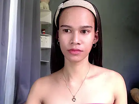 urseductivebarbie xx online show from January 11, 3:02 am