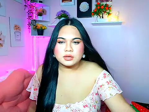 YourThicc bella online show from August 1, 5:47 pm