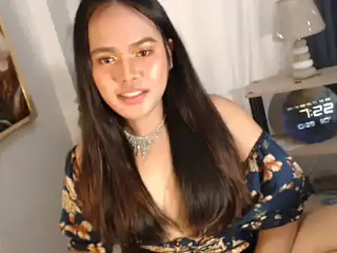 yourmochaloca69 online show from October 28, 11:24 pm