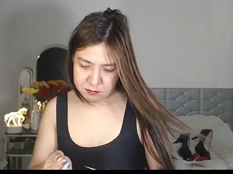 stellahugeX online show from November 7, 4:29 pm