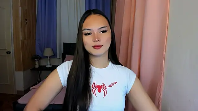 ameliamaureen online show from June 3, 2:13 am