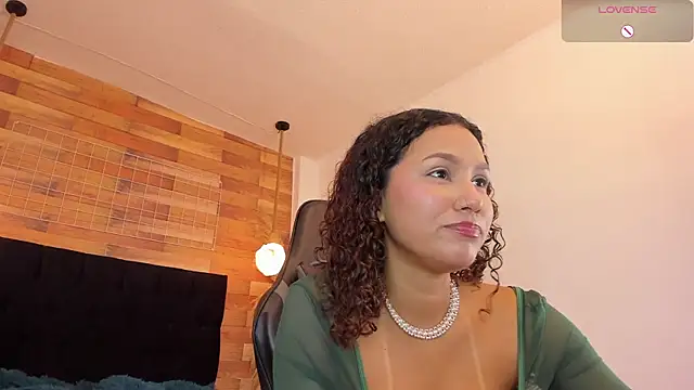 Emily brown04 online show from November 15, 1:20 pm