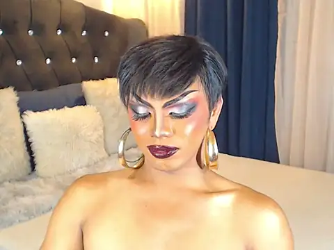 SmokingDomDiva online show from October 28, 5:38 am