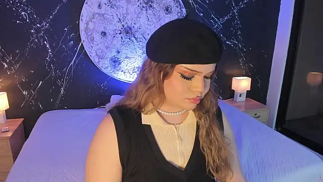 Maxxxine1 online show from October 4, 4:24 am