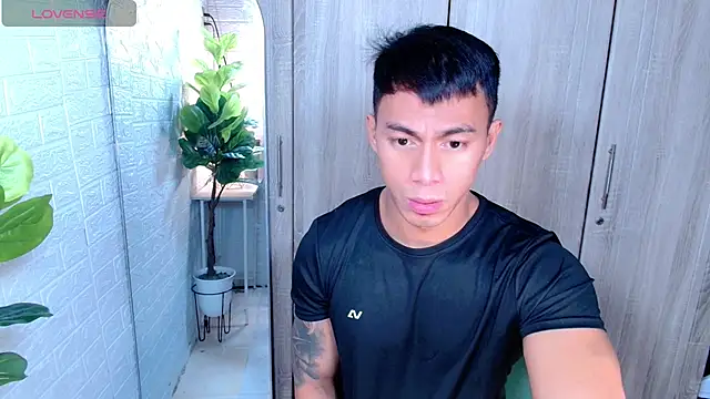 PinooyMilker online show from December 16, 11:26 am