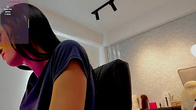 lily cash1 online show from February 27, 2:34 pm