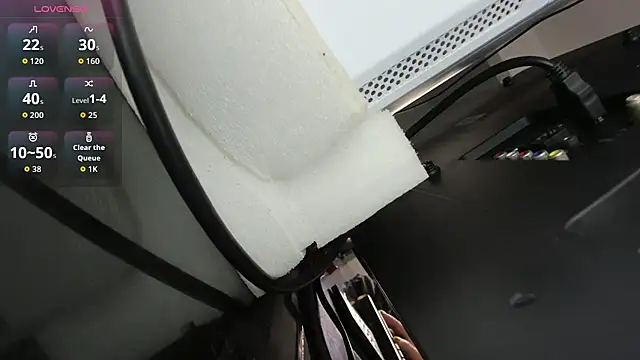 blue wxw online show from November 23, 6:37 am