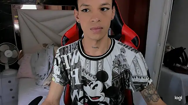 sara slut21 online show from December 11, 1:37 pm