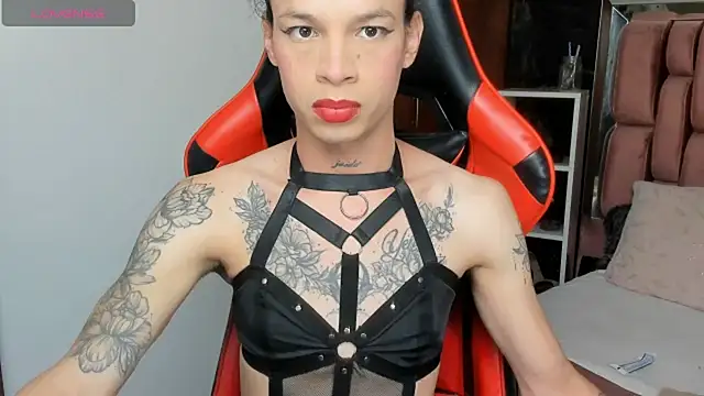 sara slut21 online show from March 19, 5:08 am