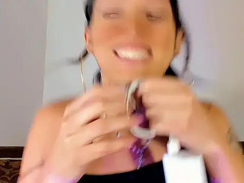 Megan Gil  online show from October 12, 5:37 pm