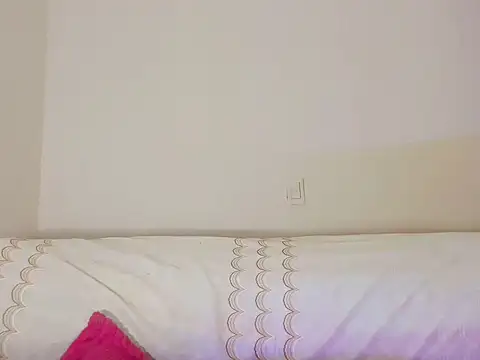 Megan Gil  online show from October 20, 1:03 pm