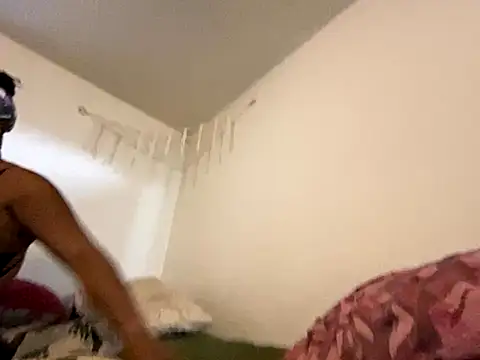 KANDIS864 online show from November 7, 9:59 pm