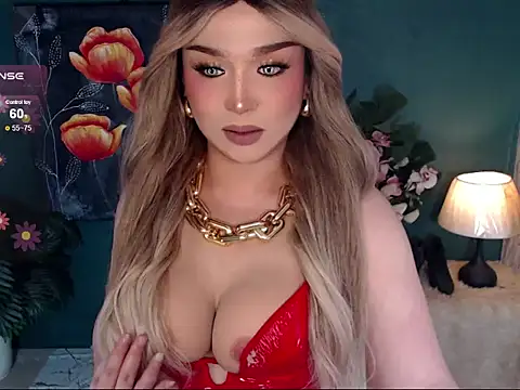 classytrish online show from March 14, 5:49 pm