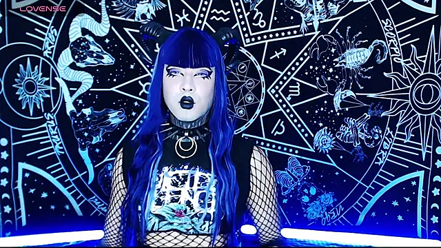 naomi satan online show from February 14, 7:21 pm