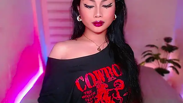 MissRumi Hunter online show from June 8, 6:18 pm
