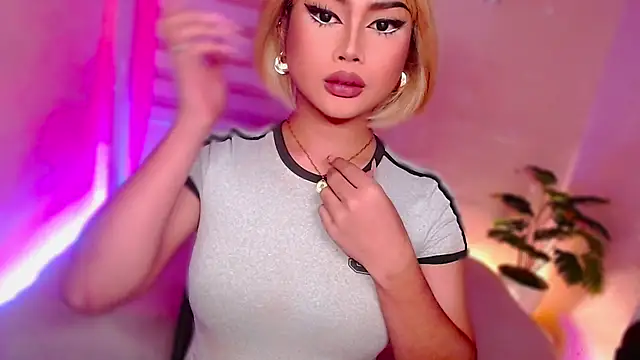 MissRumi Hunter online show from July 2, 6:13 pm