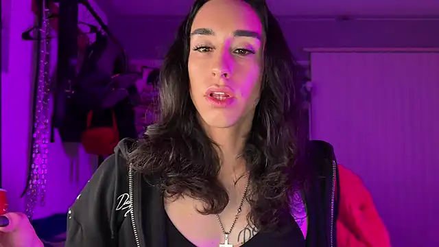 xoFrankie online show from February 19, 2:52 am