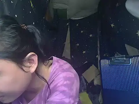 Reynalda26 online show from November 8, 7:25 pm