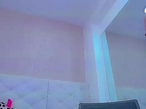 hanna sweett34 online show from October 24, 5:23 am