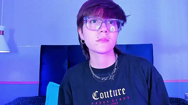 Tsuki Maru online show from February 9, 8:59 pm