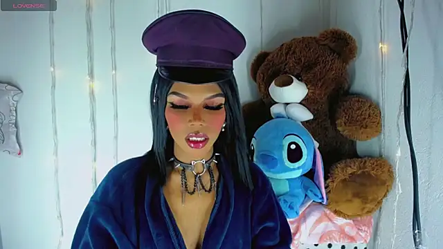 Snapshot of TheBlackwidows chatting on October 11, 3:09 am TheBlackwidows online show from October 11, 3:09 am