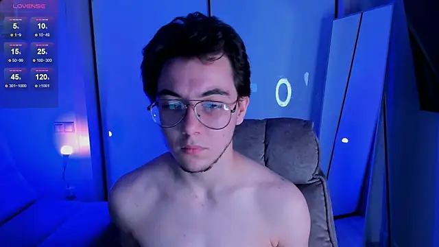 tyler bergg online show from September 14, 12:16 am