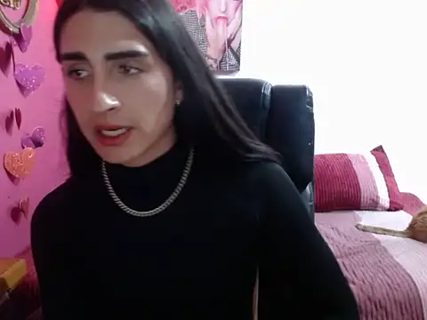 lola diez online show from September 21, 5:02 am