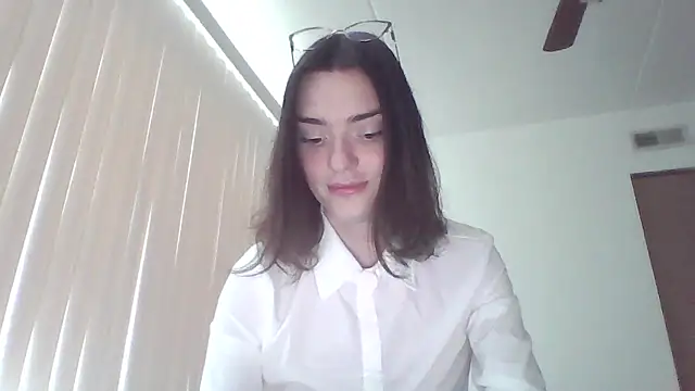 Luna Samosienko online show from October 2, 7:24 pm