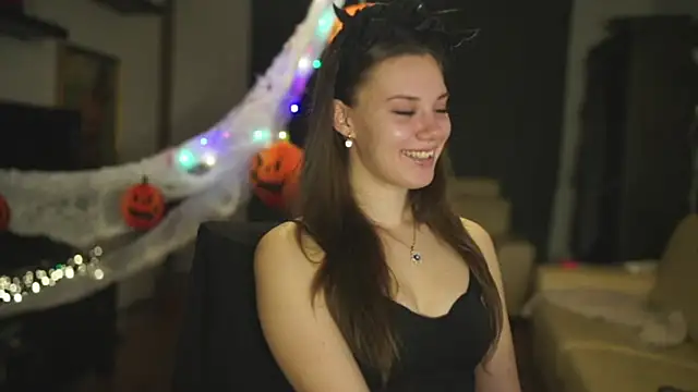 CandyStorm online show from October 28, 8:17 pm