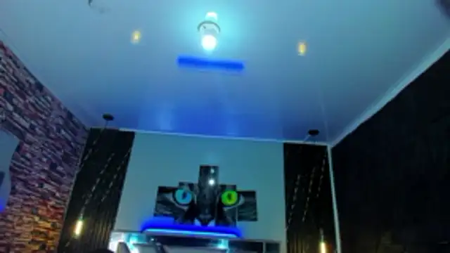 Jennfer Winson online show from November 22, 7:38 pm