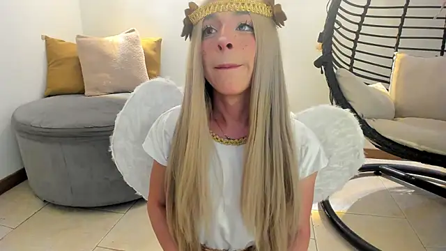 Damiian20  online show from October 23, 7:40 pm