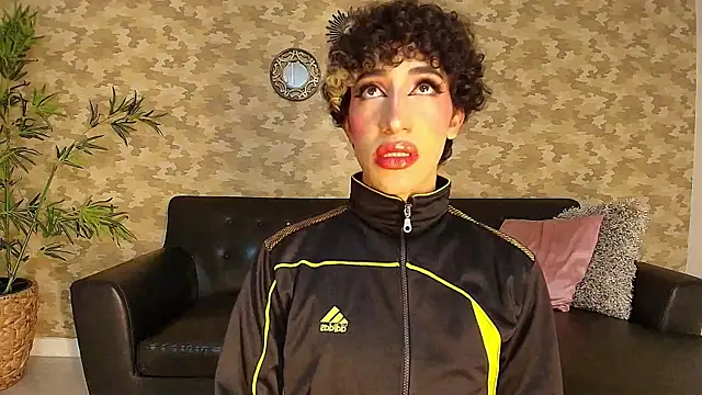 Nayla Monroee online show from January 9, 7:41 pm