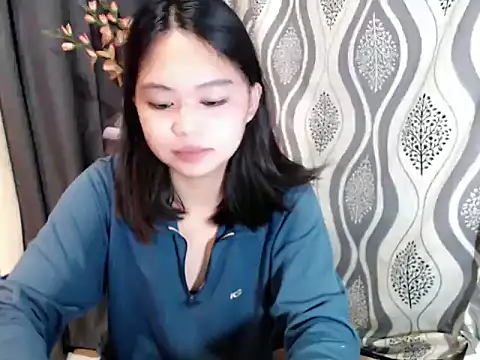 lustfullakim online show from February 20, 4:52 am