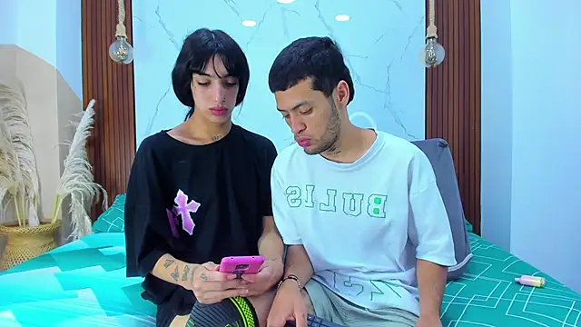 Loversinfire2 online show from November 29, 8:33 pm