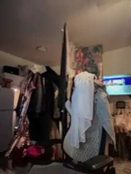 Motherbigbus online show from January 17, 2:03 pm