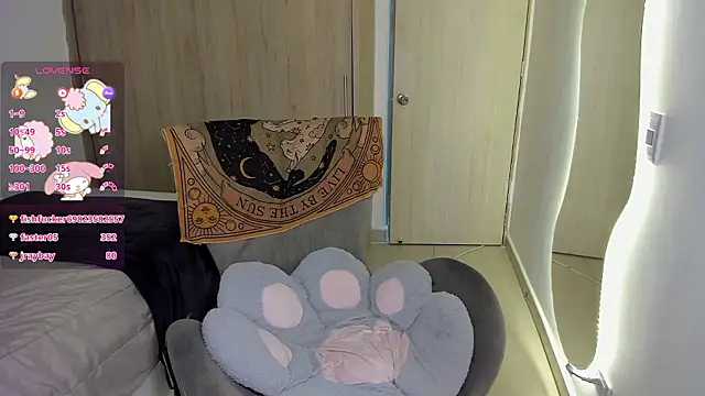 sofy meuw online show from February 4, 6:51 am