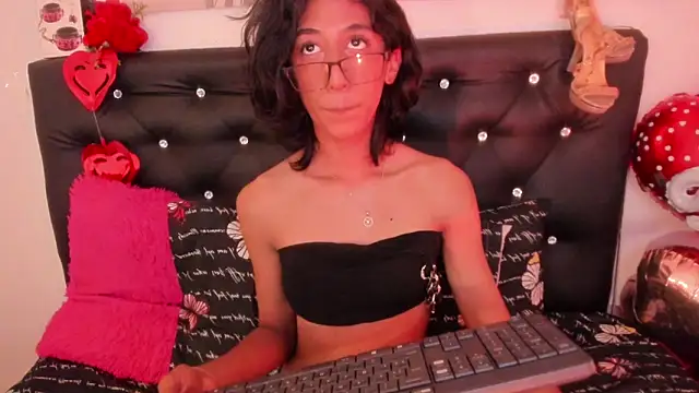 RossieCooper online show from February 25, 7:51 pm