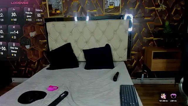 JazminStar  online show from February 5, 8:03 pm