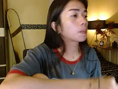 EnviousMaddie online show from February 11, 3:09 pm