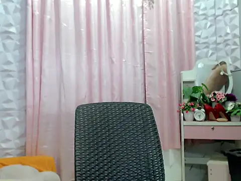 slutty keysha online show from February 22, 8:00 pm