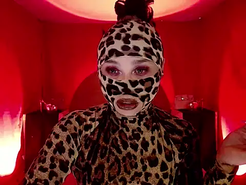 Mysterious Mistress online show from February 22, 6:38 am