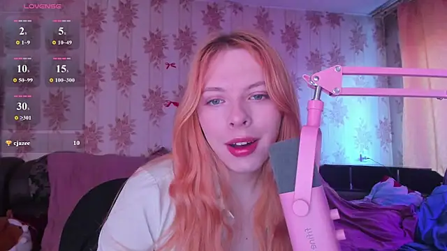 Cutie Bambi online show from June 2, 12:18 pm